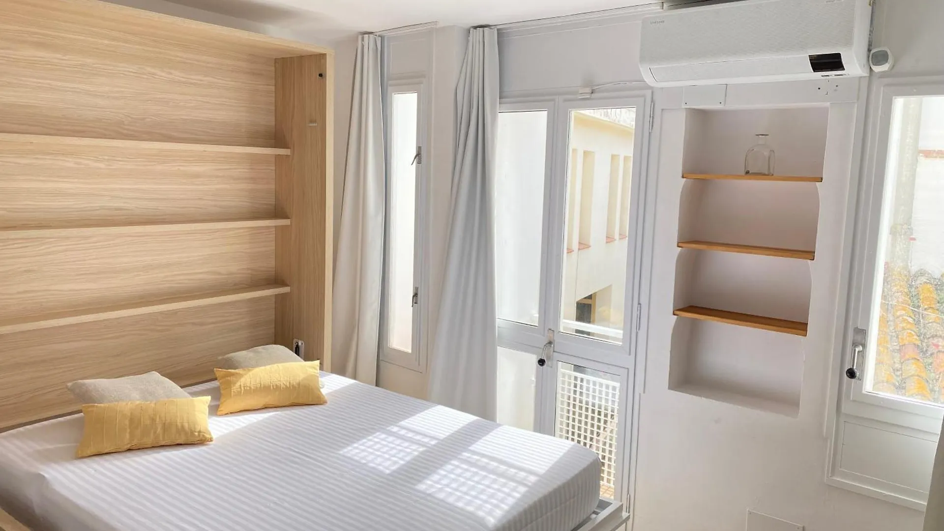 Agi Porthos Apartments Roses Spanien